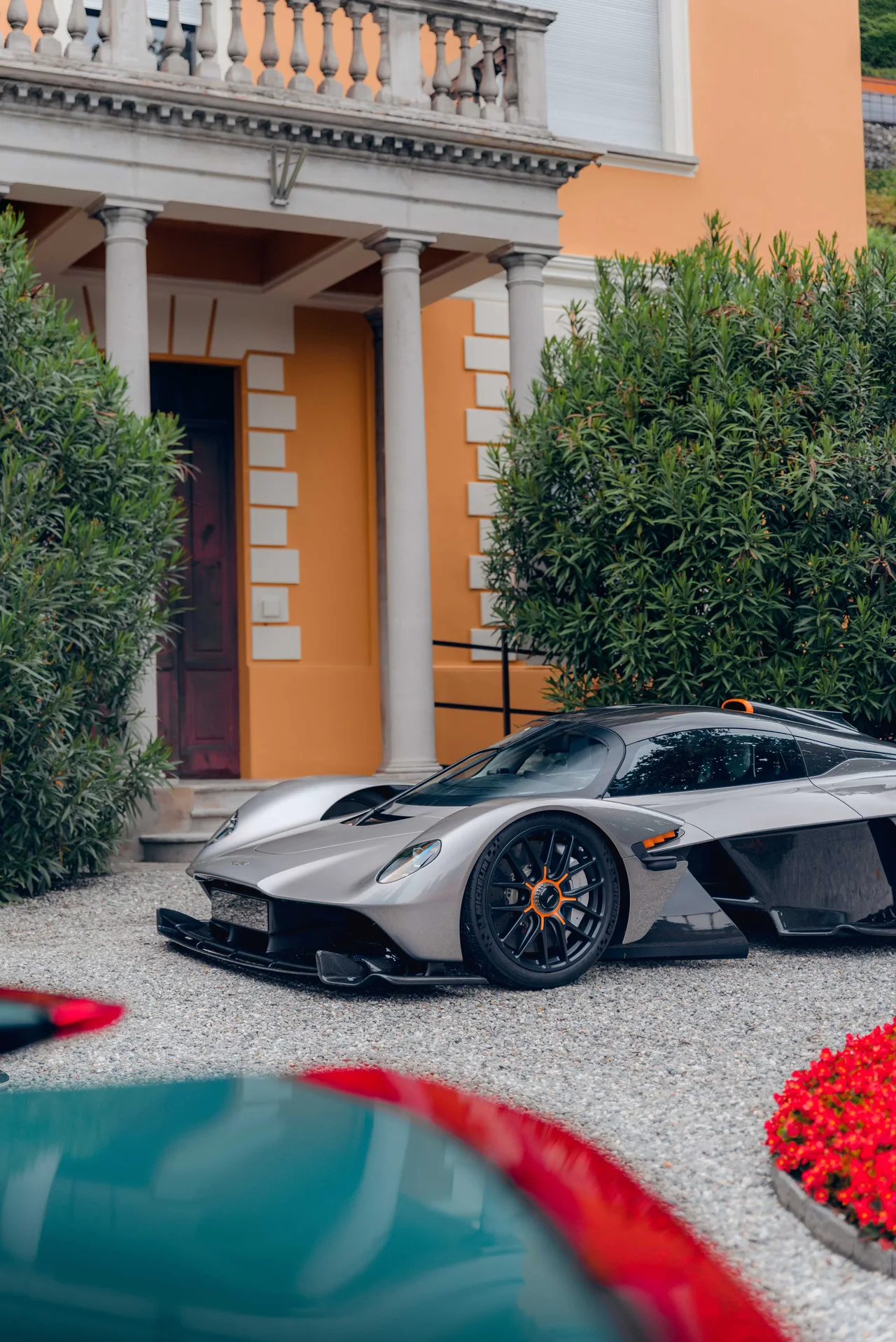 Exterior 4