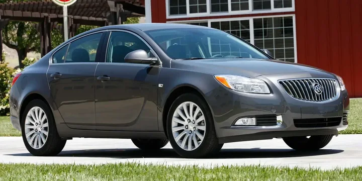 2011 Buick 2011-buick-regal-24-hydra-matic-6-speed main image