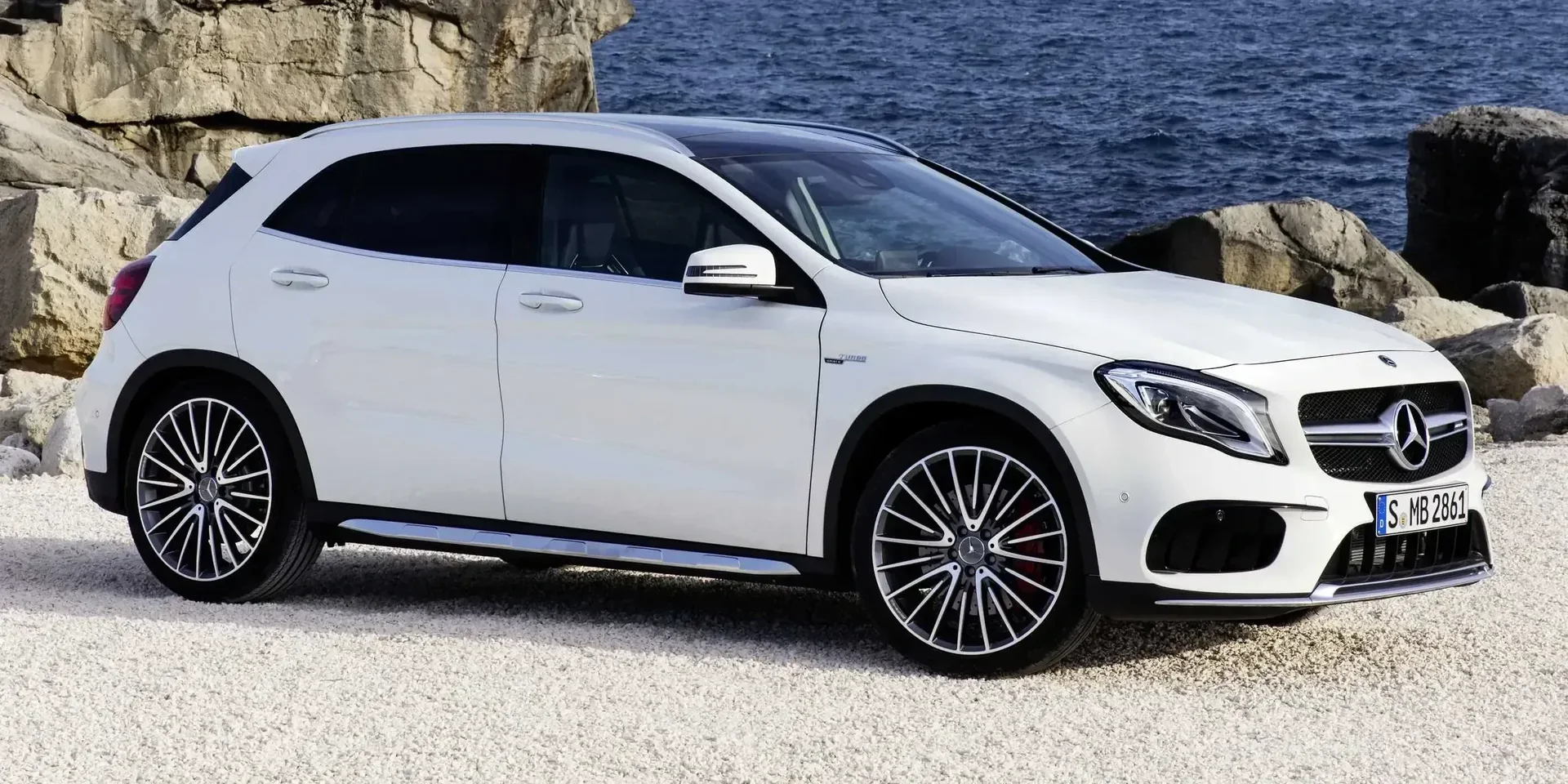 2018 Mercedes-Benz GLA AMG GLA photo 1