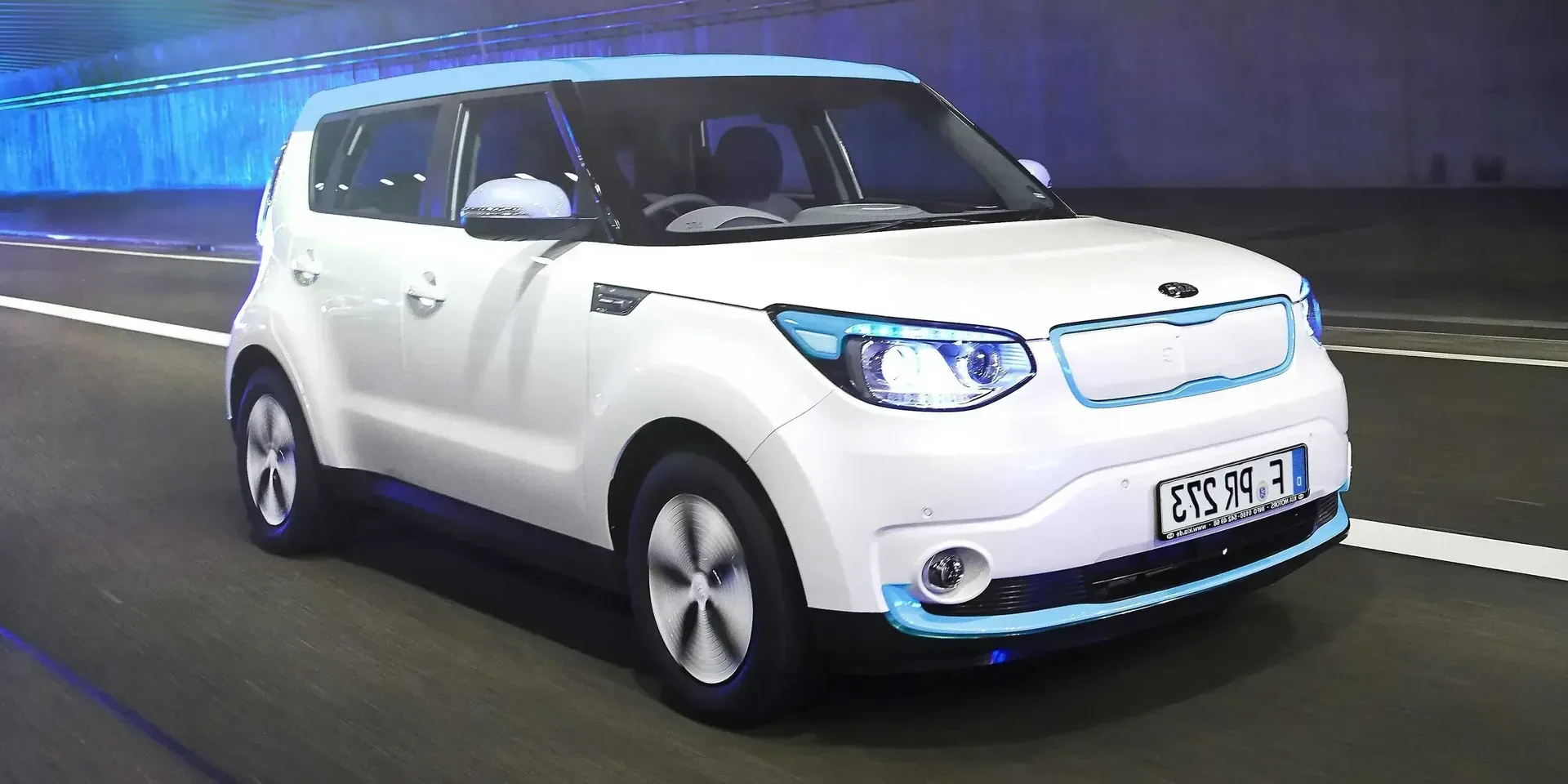2014 Kia Soul EV photo 1