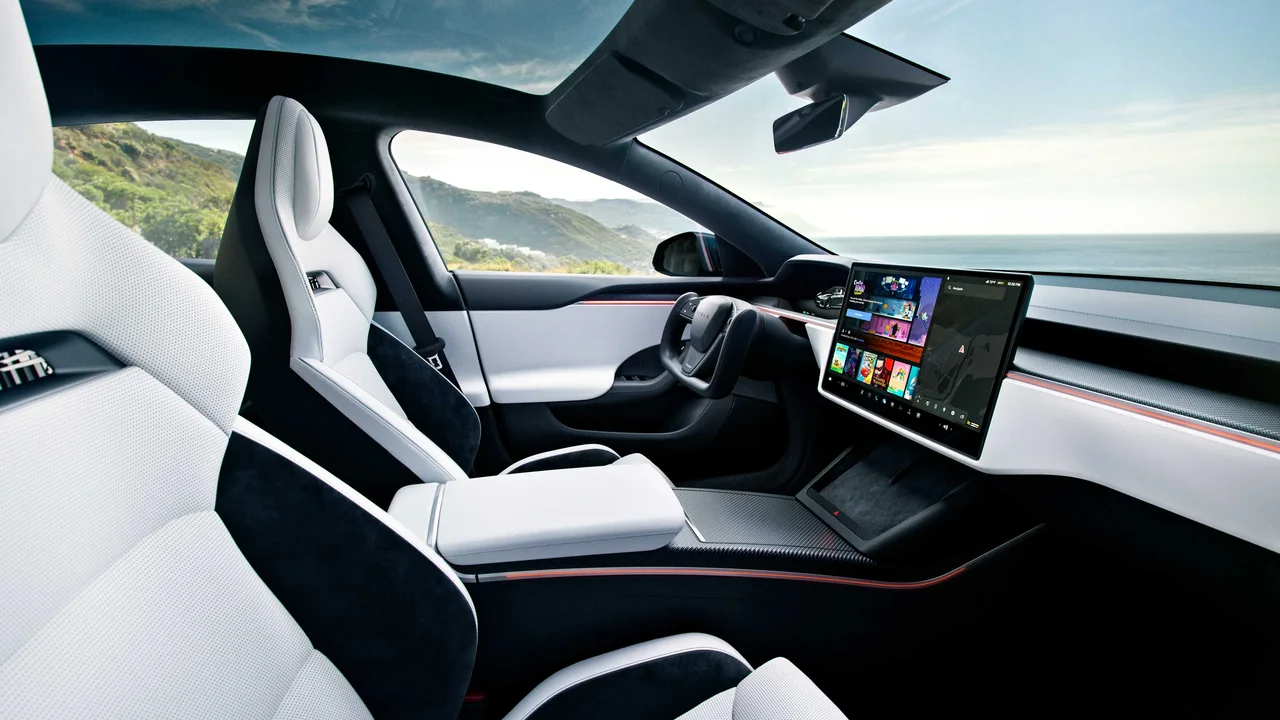 Interior 4