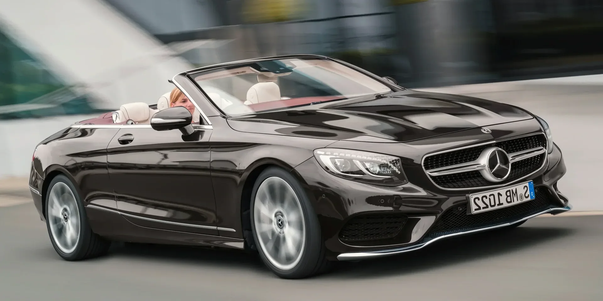 2018 Mercedes-Benz S-Class photo 1
