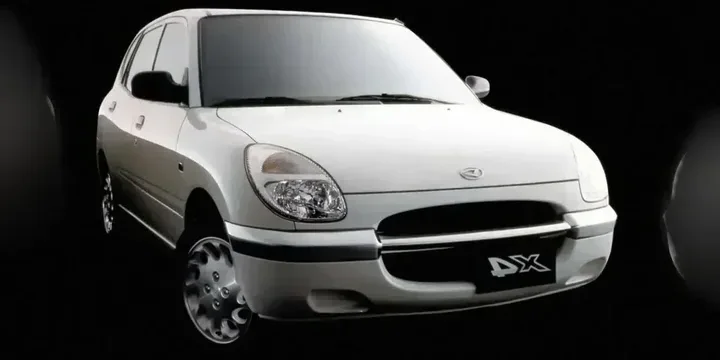 1998 Daihatsu 1998-daihatsu-storia-x4-manual-5-speed main image