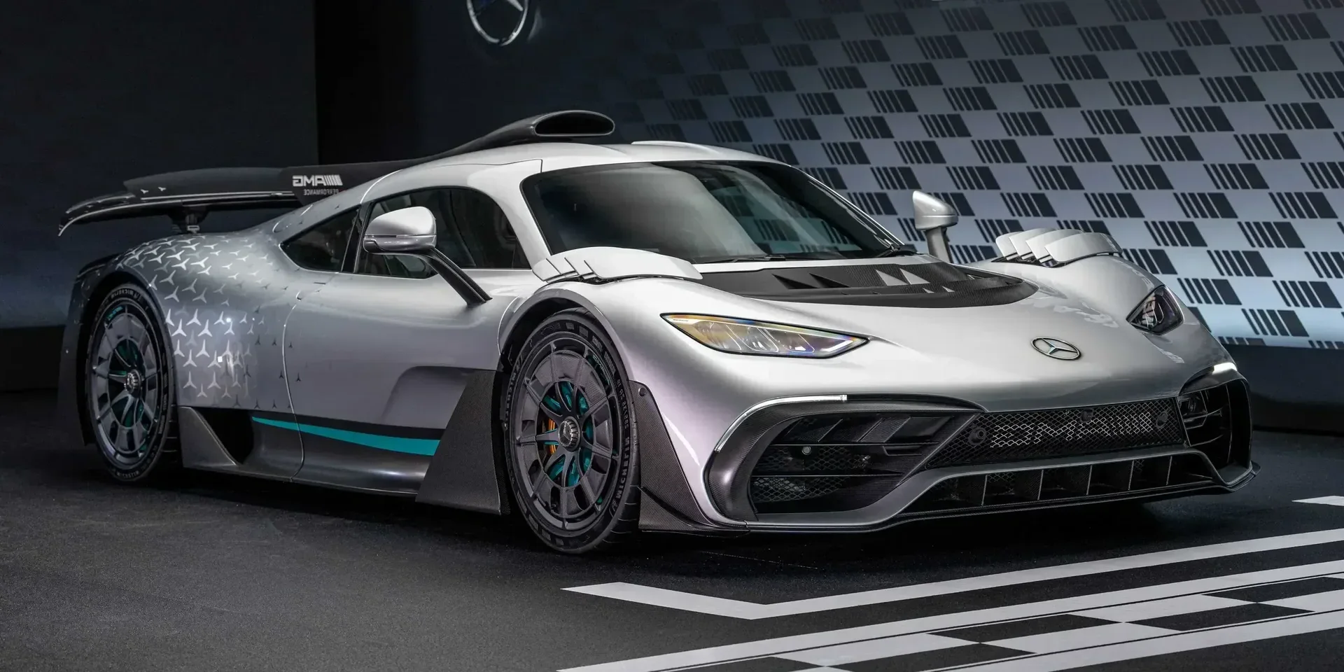 2022 Mercedes-Benz AMG One photo 1