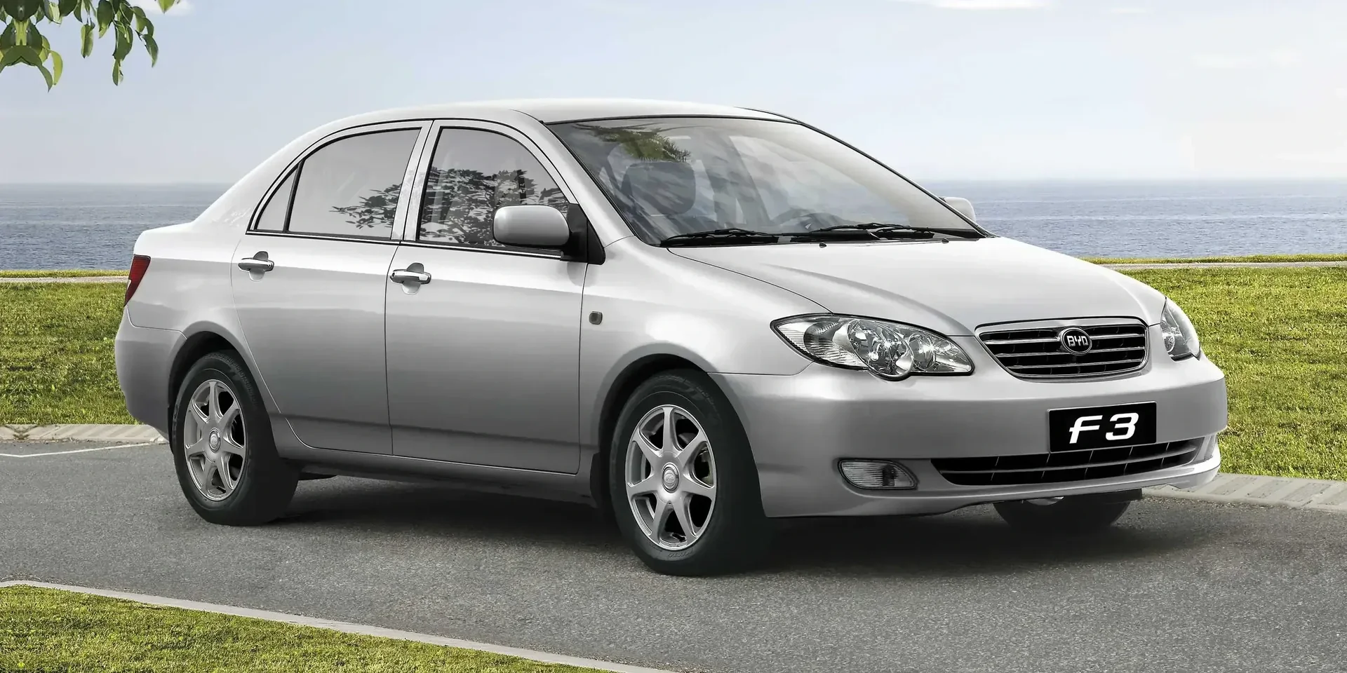 2012 BYD F3 photo 1