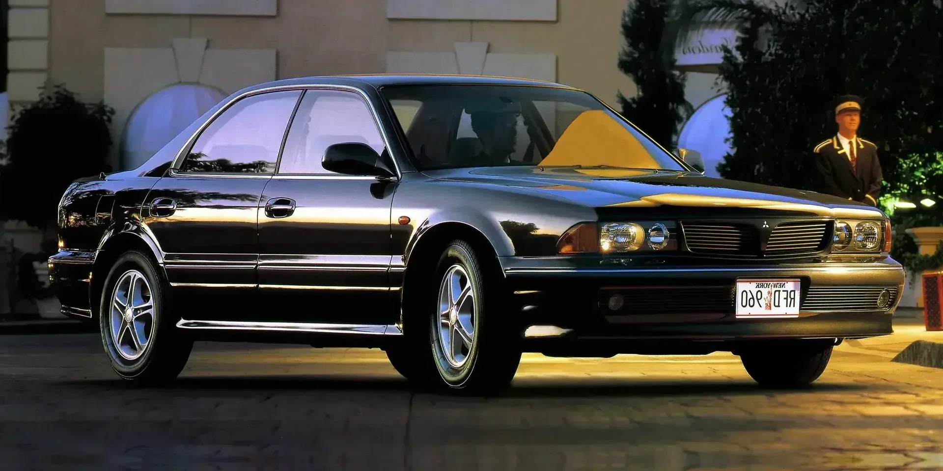 2002 Mitsubishi Diamante photo 1