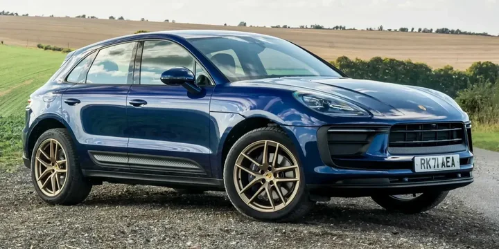 2022 Porsche 2022-porsche-macan main image
