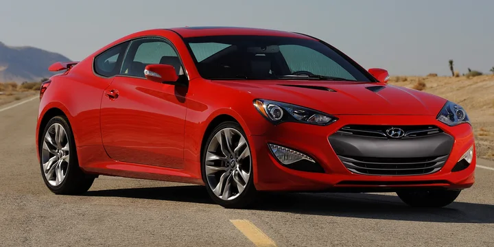 2012 Hyundai Genesis exterior main image