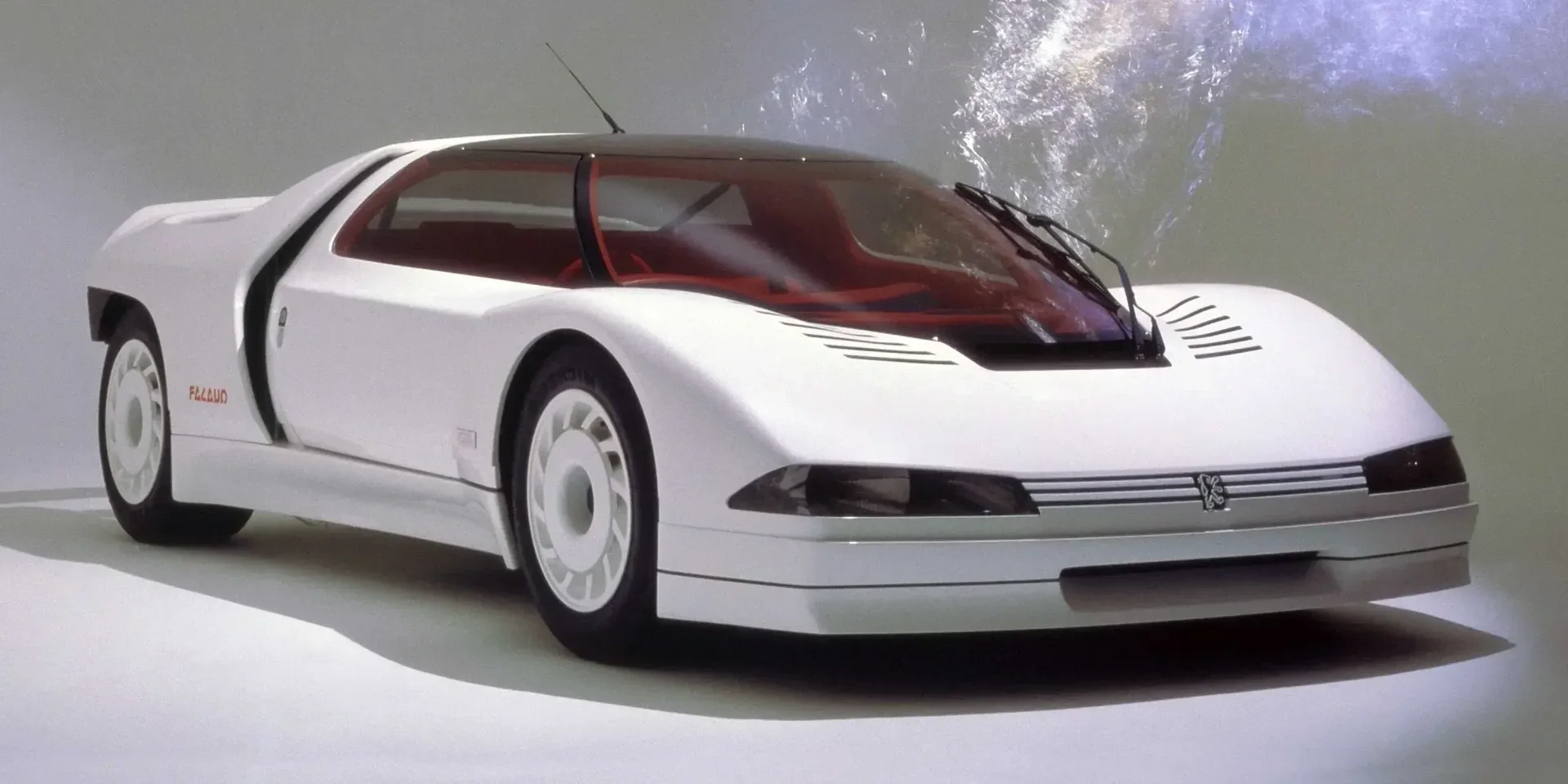1984 Peugeot Quasar photo 1