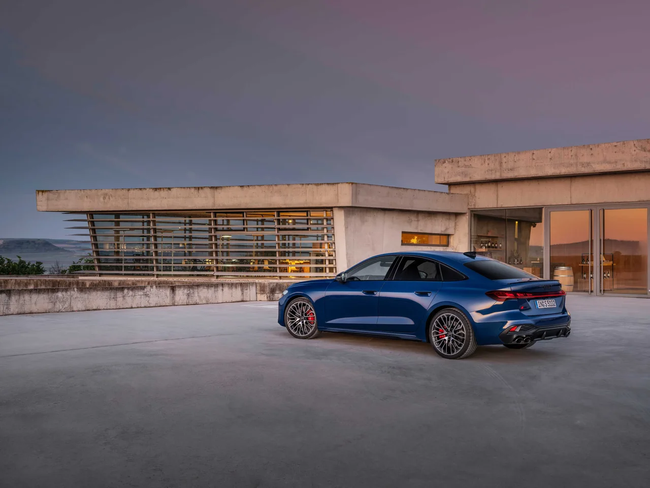 Exterior 4