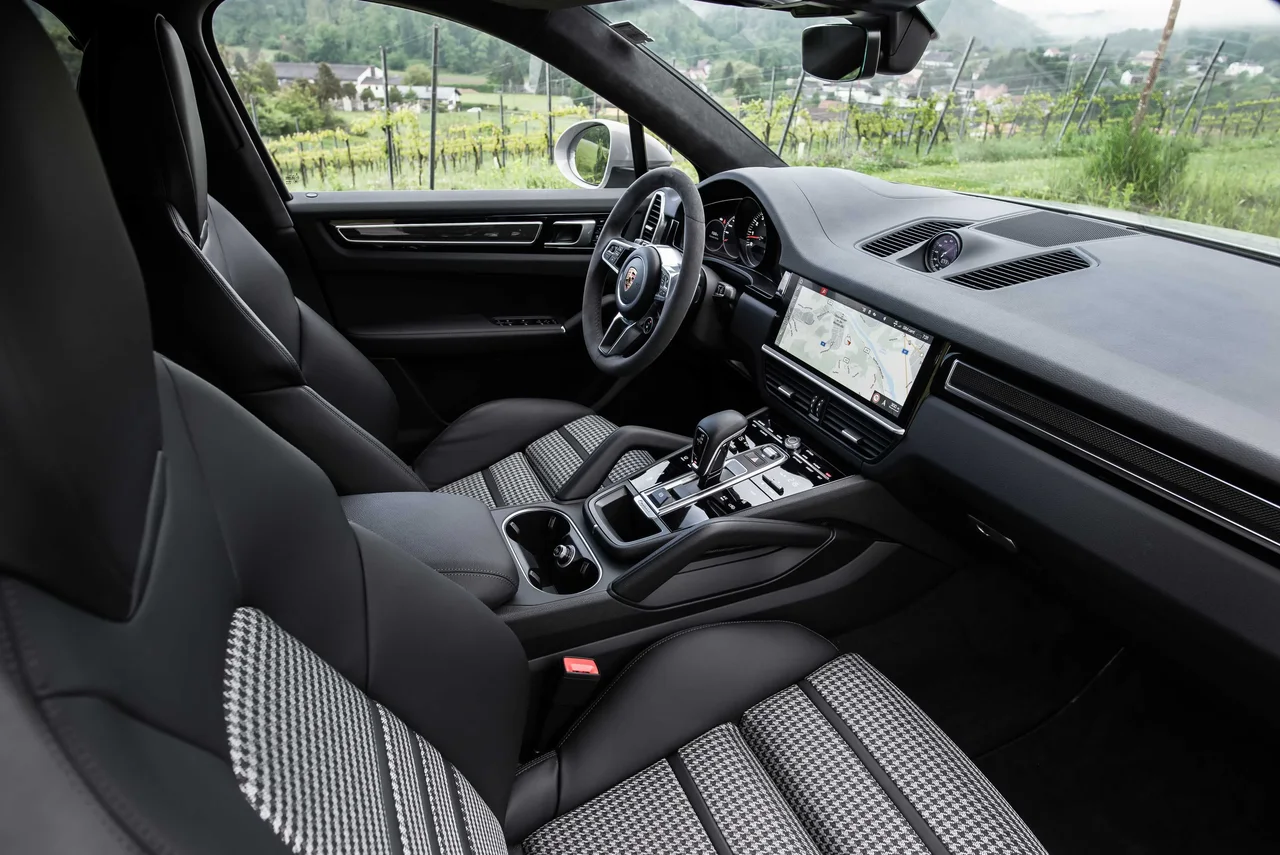 Interior 1