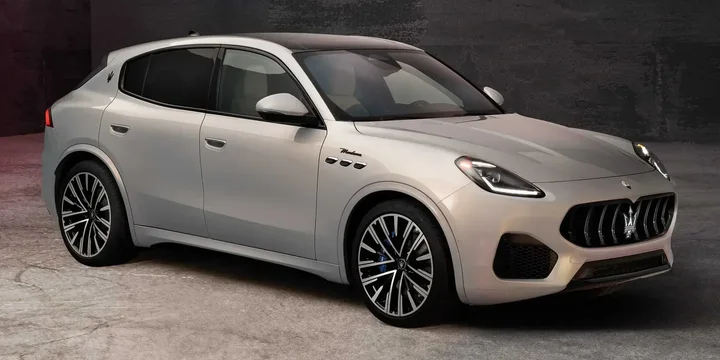 2022 Maserati 2022-maserati-grecale-modena main image