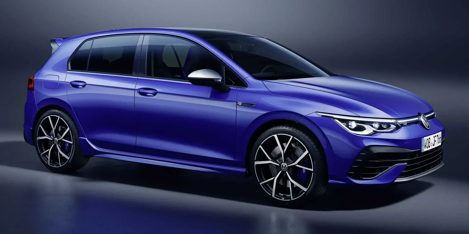 2021 Volkswagen Golf R photo 1