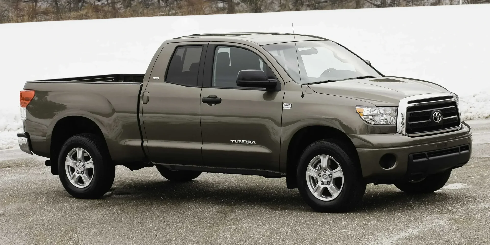 2010 Toyota Tundra photo 1