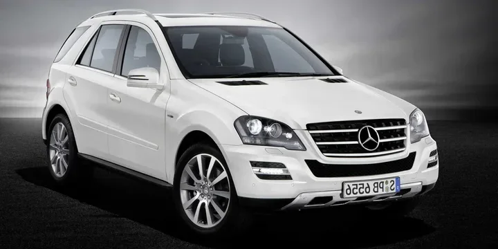 2012 Mercedes-Benz 2012-mercedes-benz-m-class-ml-63-amg-4matic-amg-speedshift-plus-7g-tronic-525ps-2012-2015 main image
