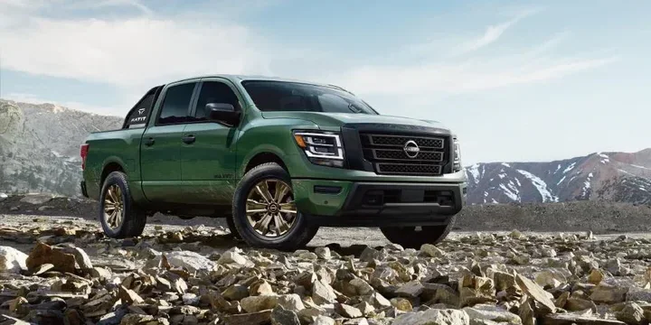 2020 Nissan Titan exterior main image