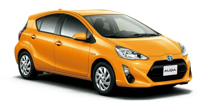 2014 Toyota 2014-toyota-aqua-hybrid-e main image