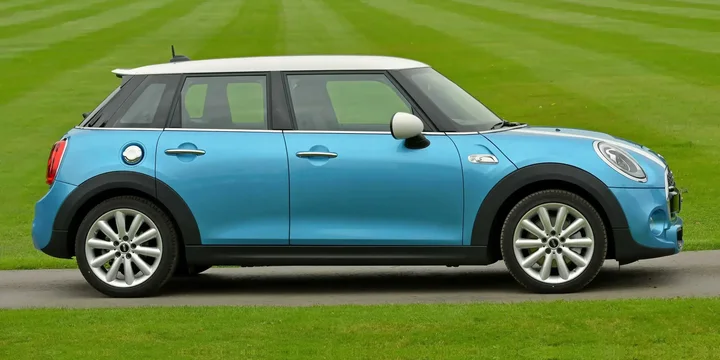 2015 Mini 2015-mini-cooper-sd-5-door main image