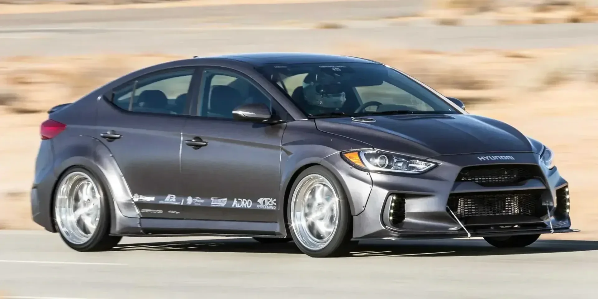 2016 Hyundai Elantra ARK photo 1