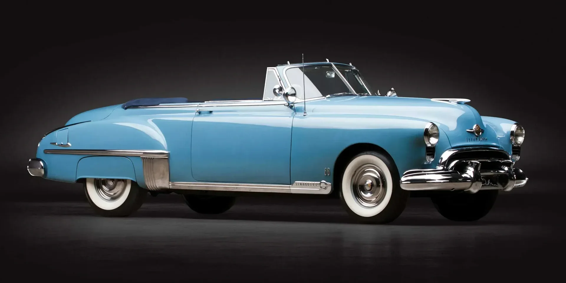 1949 Oldsmobile 88 Futuramic photo 1