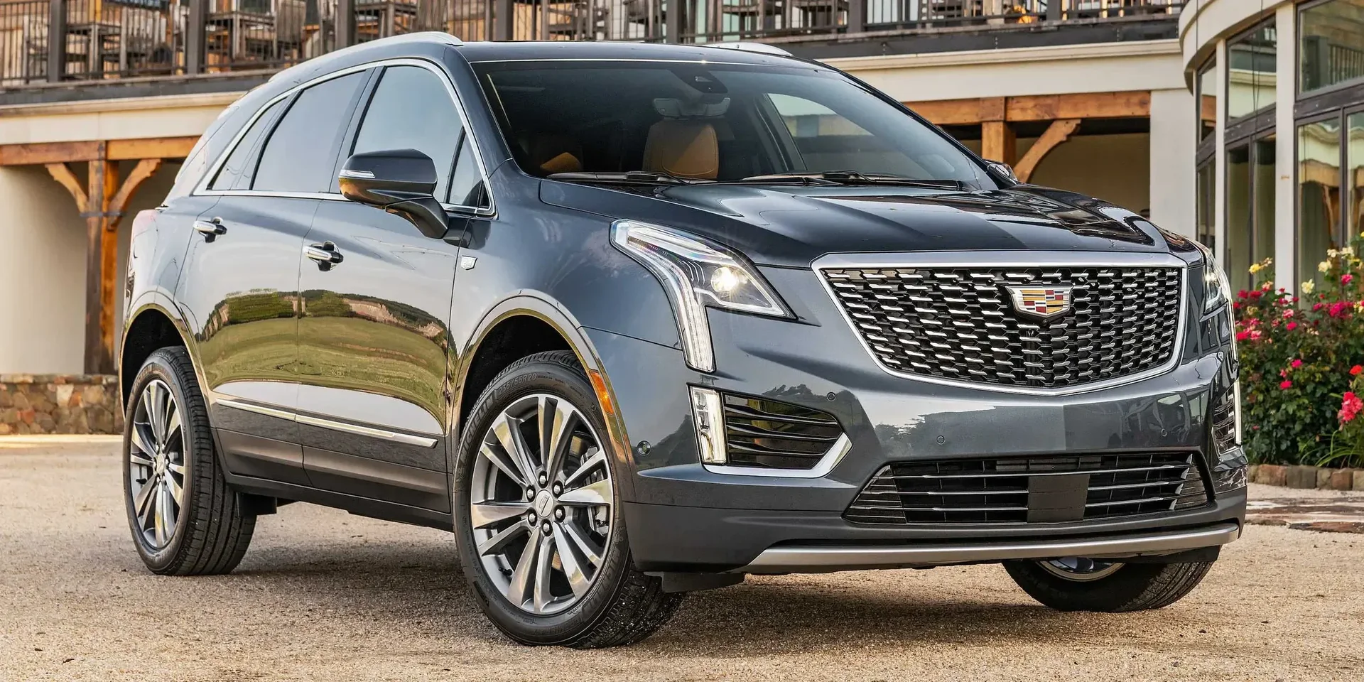 2020 Cadillac XT5 photo 1