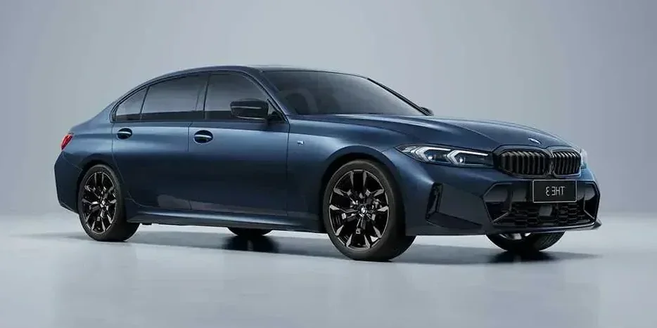 2025 BMW 3 Series photo 1