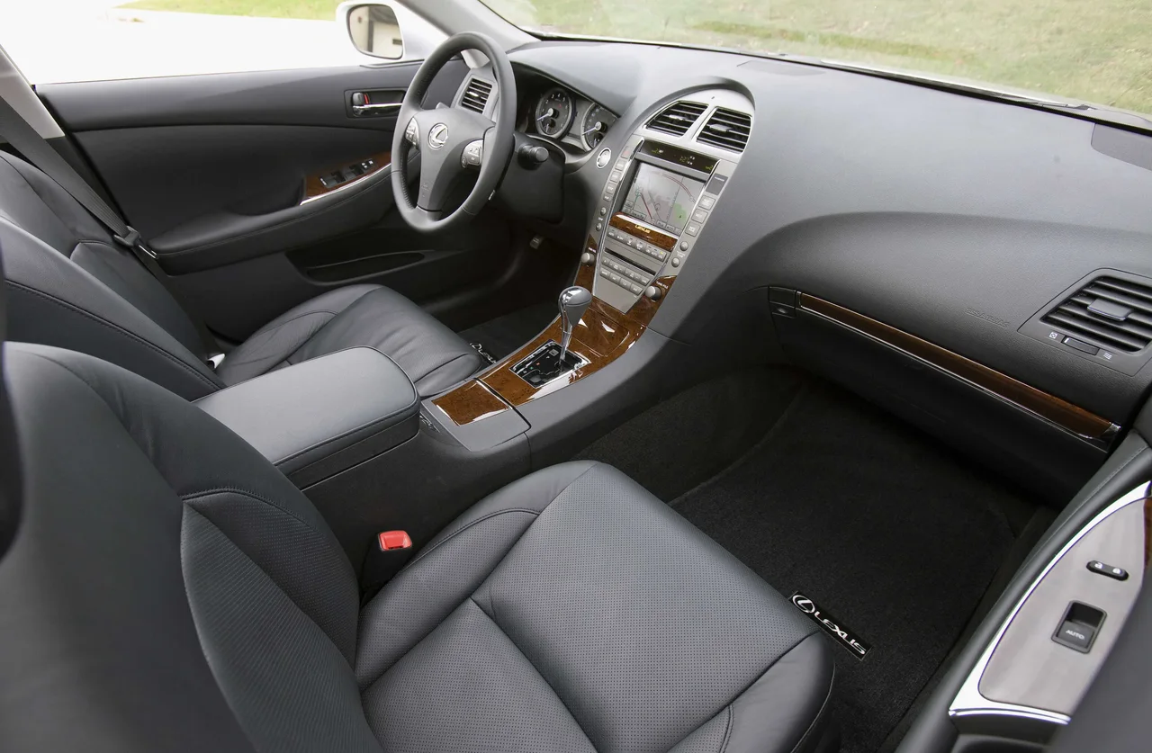 Interior 2