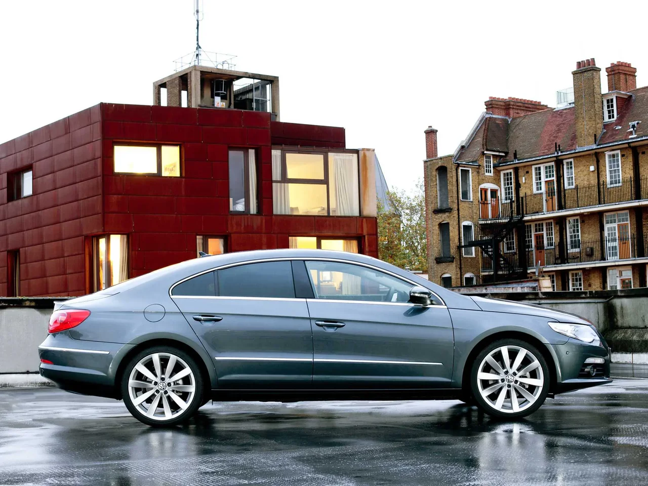 Exterior 4