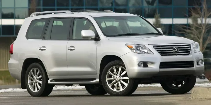2011 Lexus 2011-lexus-lx-570 main image