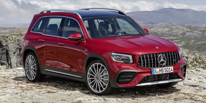 2020 Mercedes-Benz 2020-mercedes-benz-glb-class-amg-glb-35-4matic-8g main image
