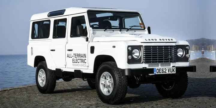2013 Land Rover 2013-land-rover-concept-27-kwh-4wd main image
