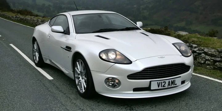 2005 Aston Martin 2005-aston-martin-vanquish-s-sequential-6-speed main image