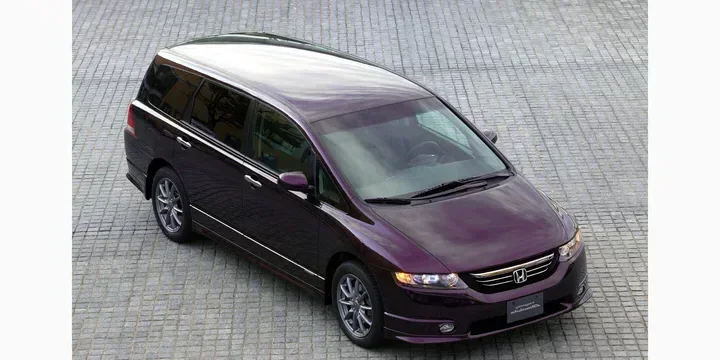 2004 Honda Odyssey exterior main image