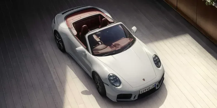 2025 Porsche 2025-porsche-911-carrera-s-cabriolet main image