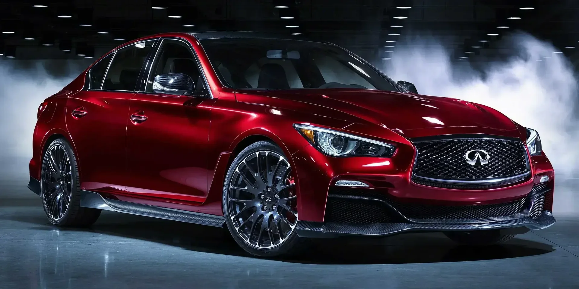 2014 Infiniti Q50 Eau Rouge photo 1