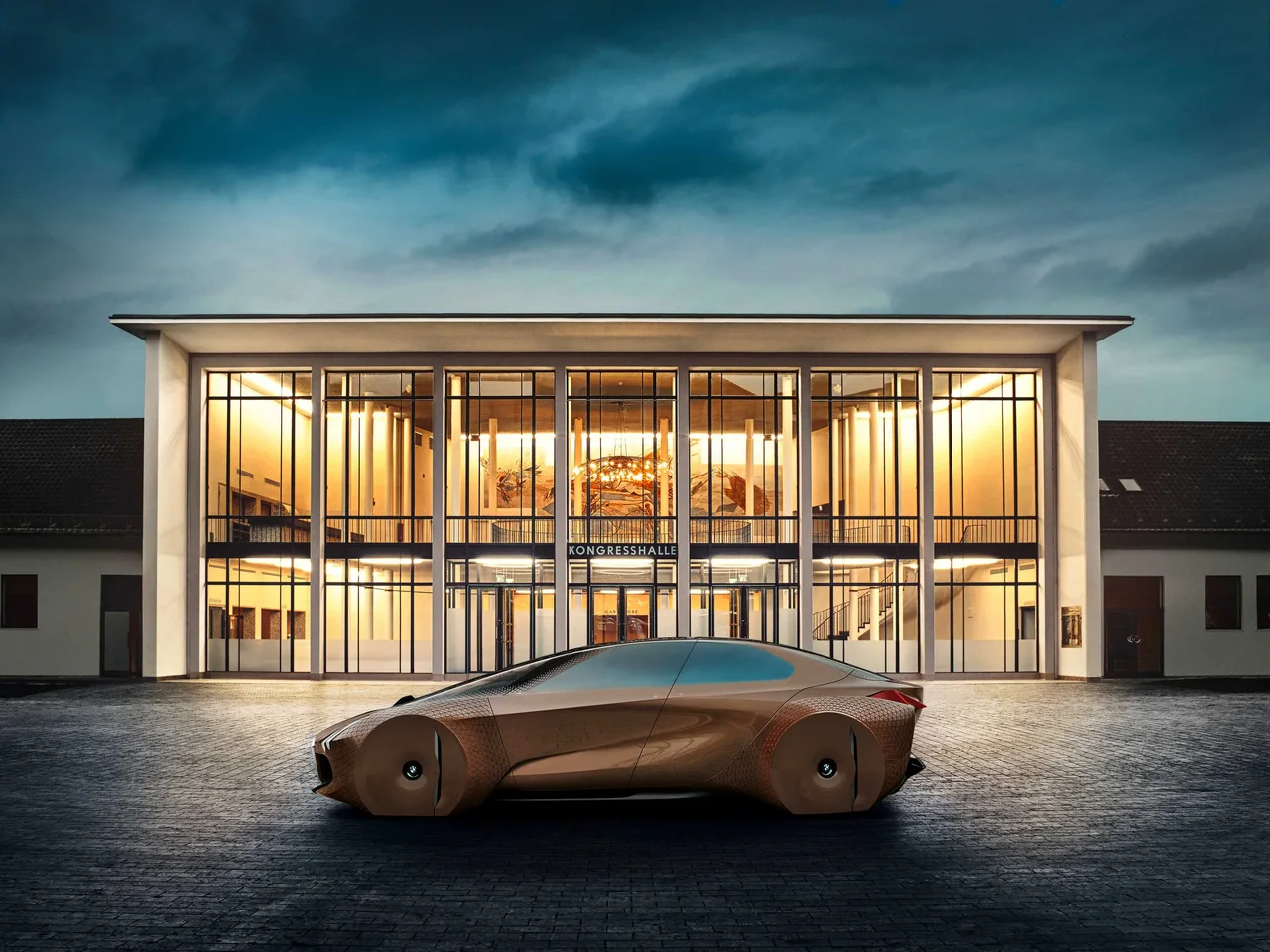 Exterior 4