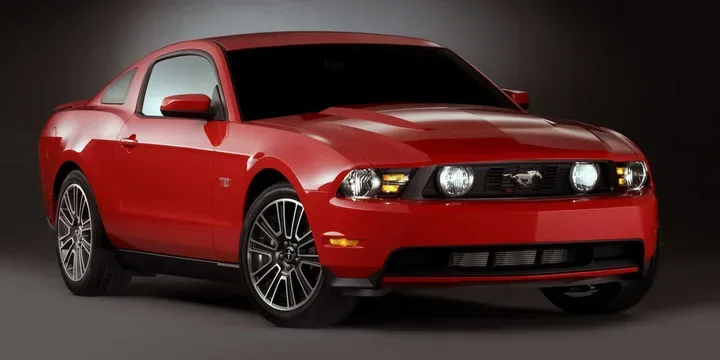 2010 Ford 2010-ford-mustang-gt-320ps main image