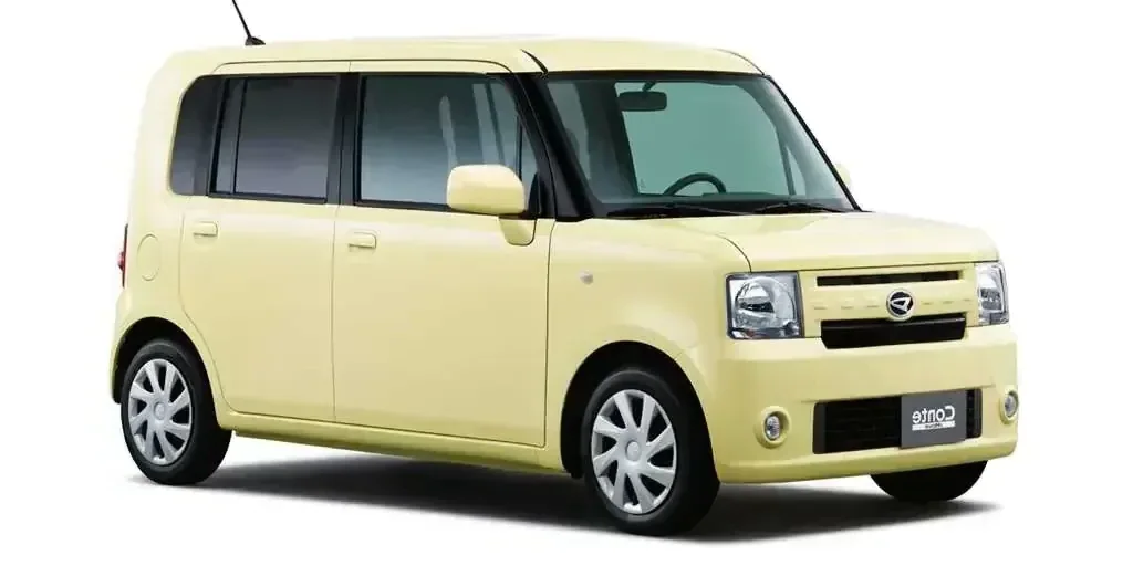 2011 Daihatsu Move Conte photo 1