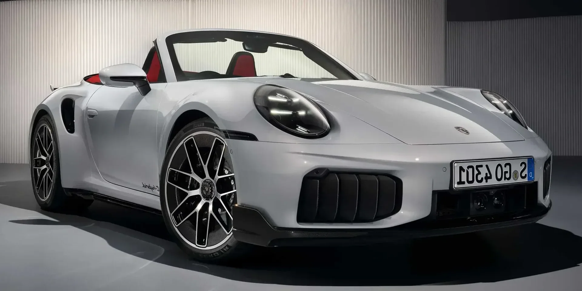 2026 Porsche 911 Turbo S photo 1