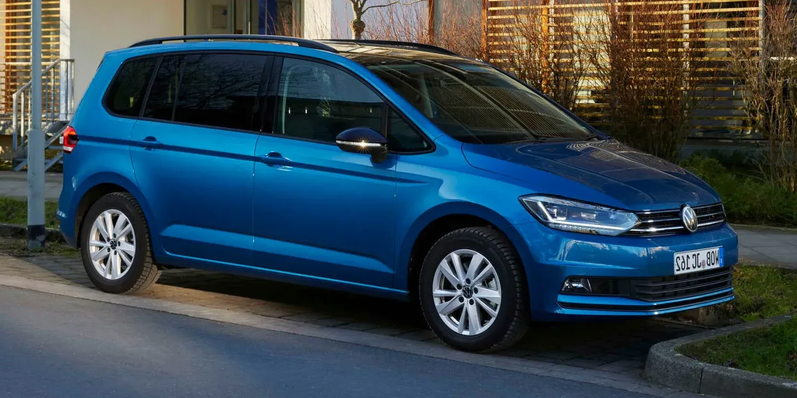2020 Volkswagen Touran photo 1