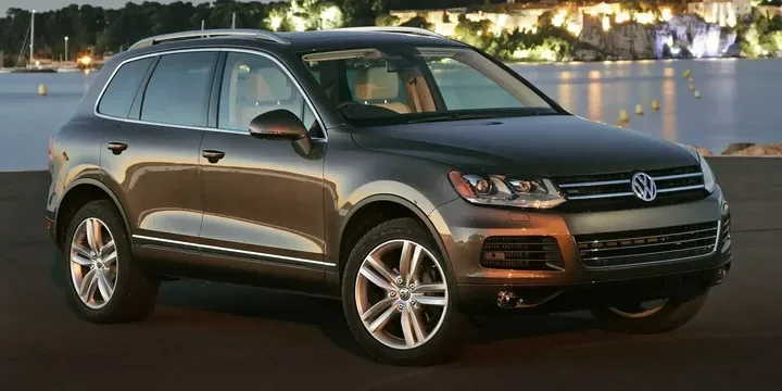 2011 Volkswagen 2011-volkswagen-touareg-na-generation-ii-type-7p main image