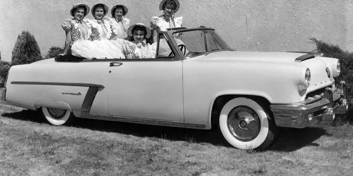 1952 Mercury 1952-mercury-monterey main image