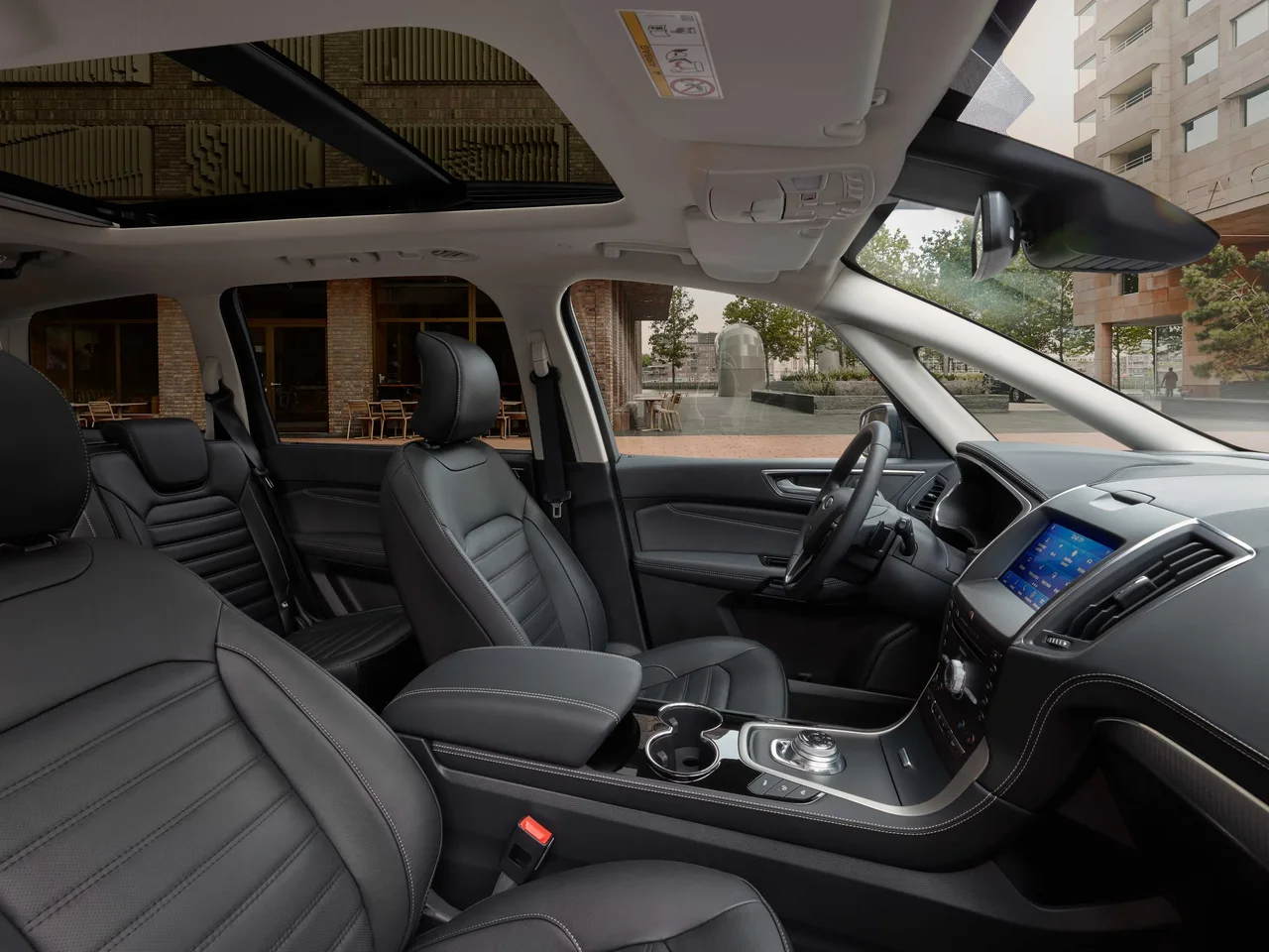 Interior 2