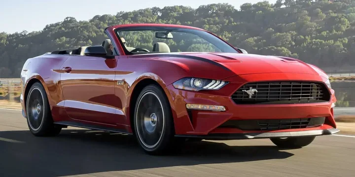 2020 Ford 2020-ford-mustang-ecoboost-high-performance-convertible main image