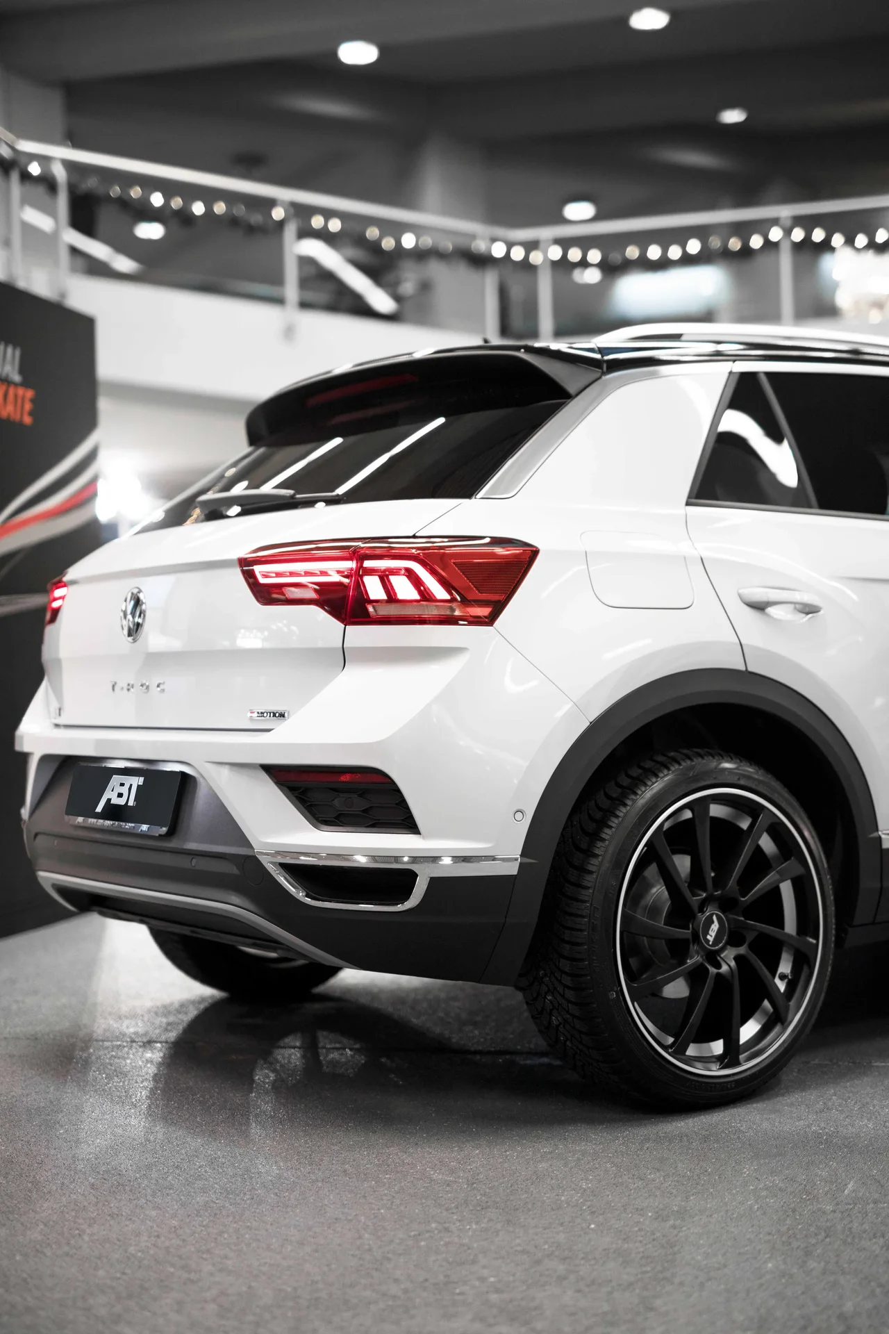 Exterior 5