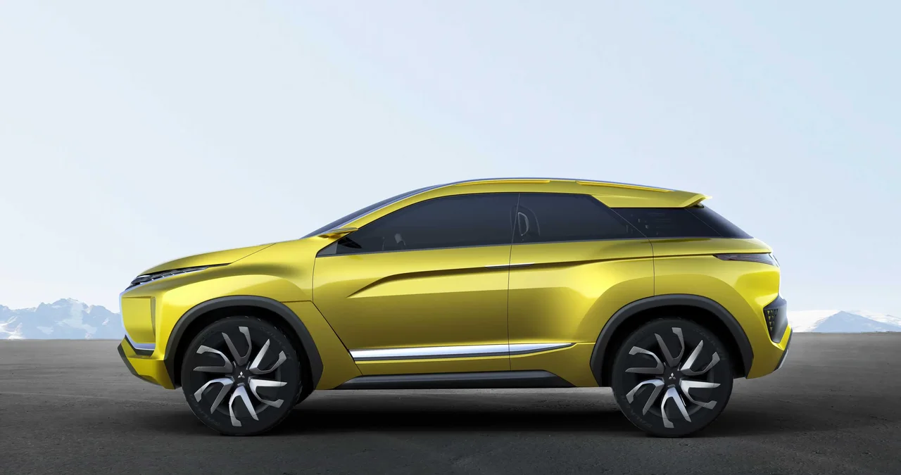 Exterior 3