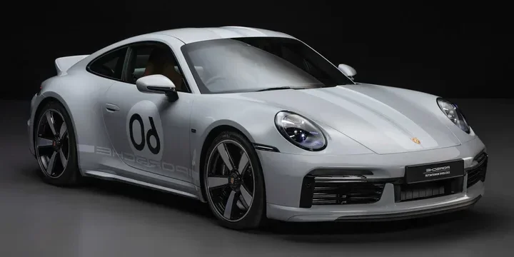 2022 Porsche 2022-porsche-911-sport-classic main image