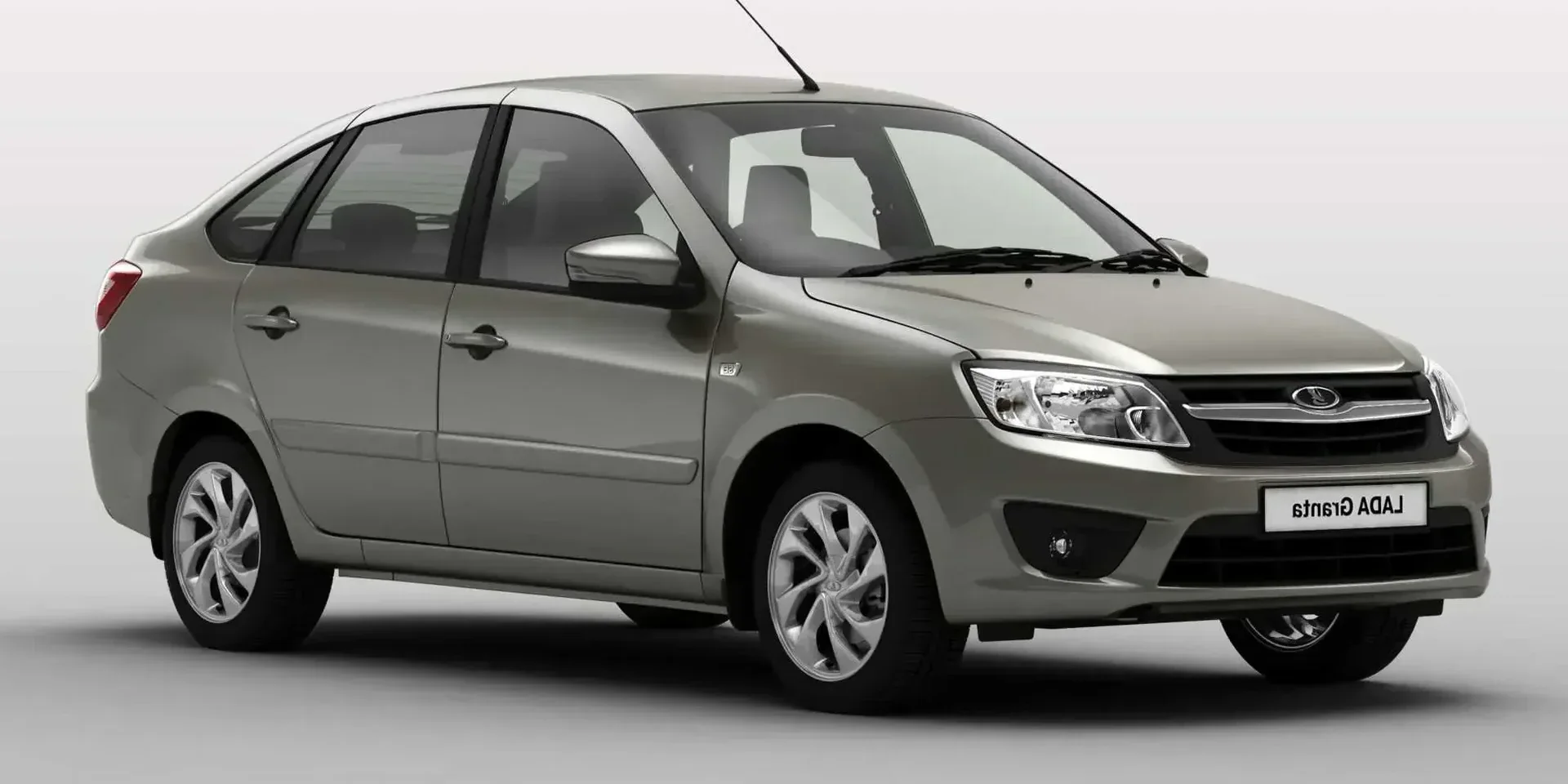 2018 Lada Granta Liftback photo 1