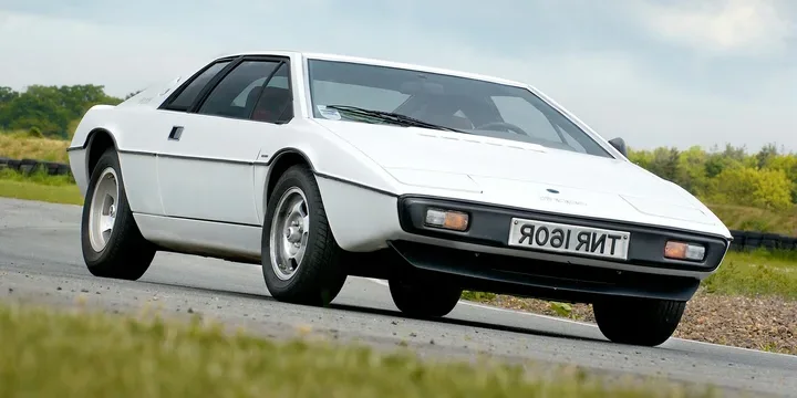 1976 Lotus Esprit front three-quarter view