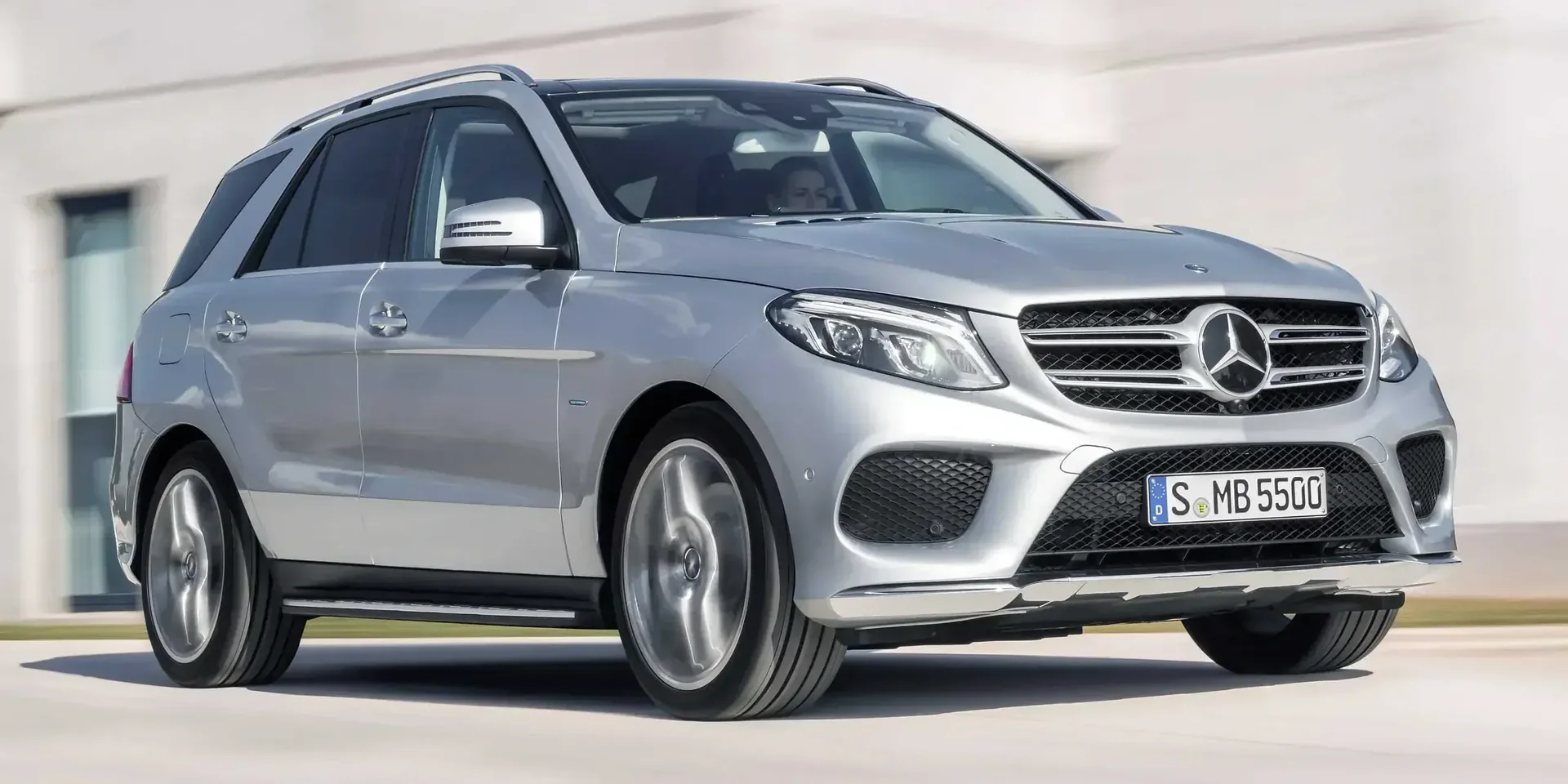 2015 Mercedes-Benz GLE photo 1